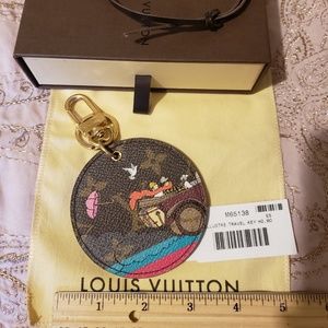 LV key holder
